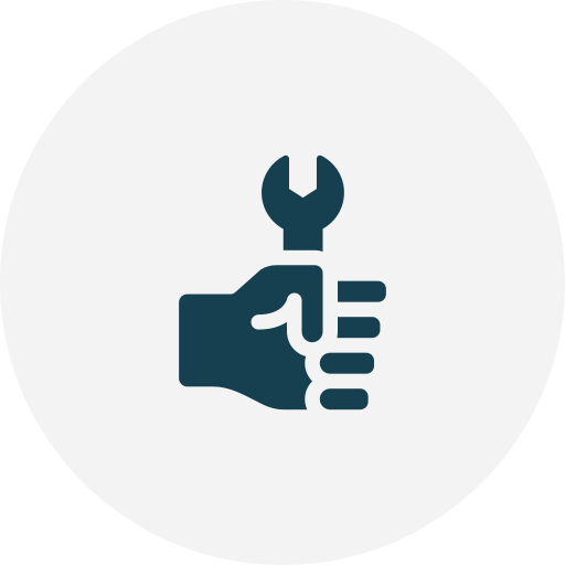 Ikon - Hånd med verktøy